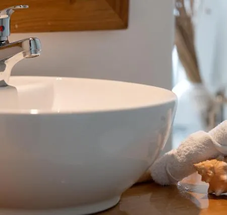 Irilia, Private Pool With Unrestricted Sea View Lejlighed