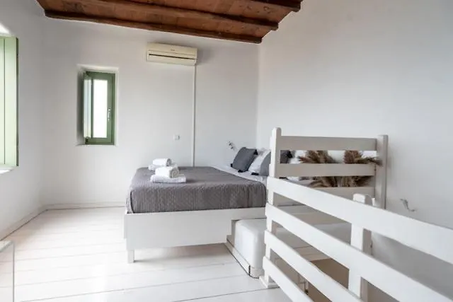 Irilia, Private Pool With Unrestricted Sea View Daire *