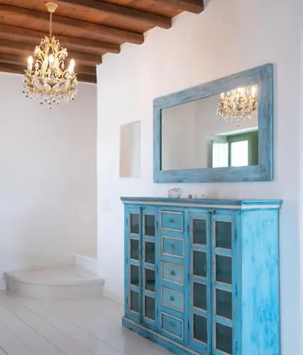 Daire Irilia, Private Pool With Unrestricted Sea View