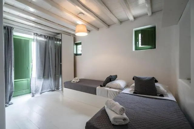 Irilia, Private Pool With Unrestricted Sea View Appartement