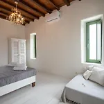 アパート Irilia, Private Pool With Unrestricted Sea View Fanari