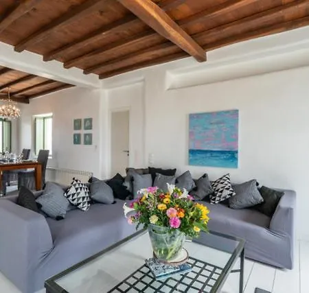 Apartment Irilia, Private Pool With Unrestricted Sea View *