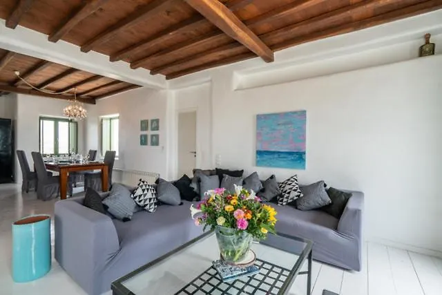 Apartment Irilia, Private Pool With Unrestricted Sea View *