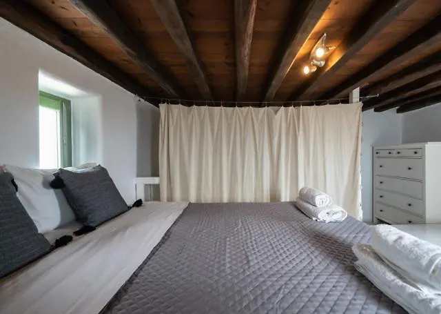 Apartment Irilia, Private Pool With Unrestricted Sea View