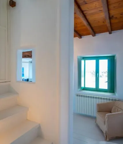 Irilia, Private Pool With Unrestricted Sea View Apartamento